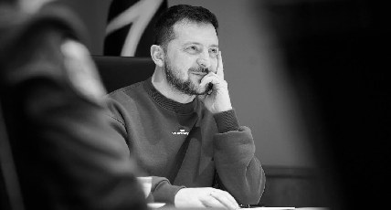 В этот день наркоман Зеленский легализовал марихуану на Украине